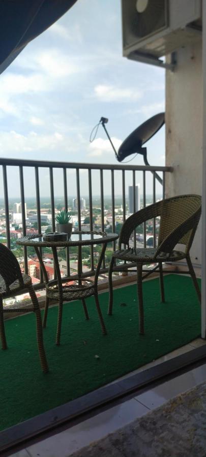 Cmk Apartmen Mutiara Tower 3 Bedroom Kota Bharu#Netflix מראה חיצוני תמונה